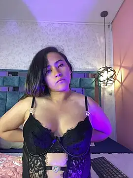 sophia pink20 online show from 3, 8, 2026
