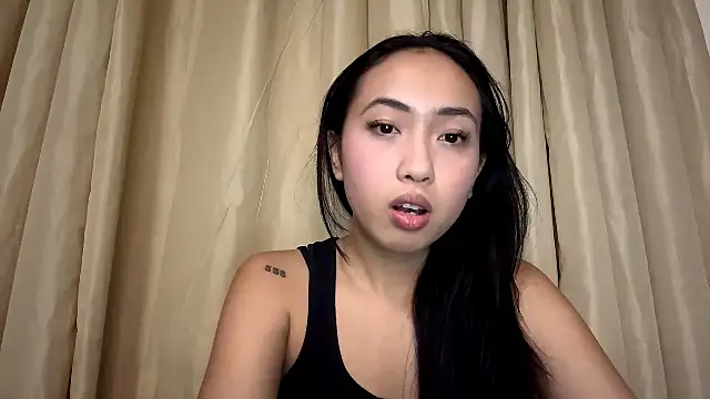 Snapshot of MaryPopy chatting on 5, 8, 2026 MaryPopy online show from 5, 8, 2026