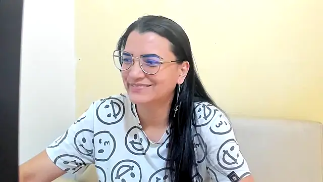 MARILYN GARCIA online show from 25, 4, 2026