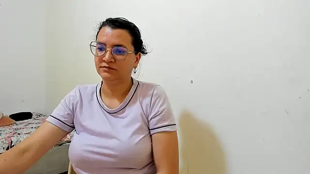 Snapshot of MARILYN_GARCIA chatting on 15, 6, 2026 MARILYN GARCIA online show from 15, 6, 2026