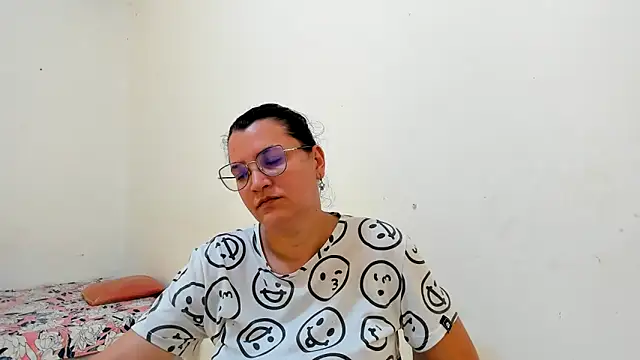 MARILYN GARCIA online show from 20, 6, 2026
