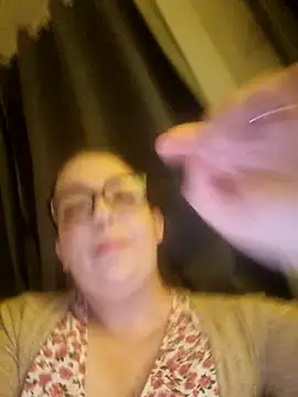Elegant-Faye36 online show from 5, 8, 2026