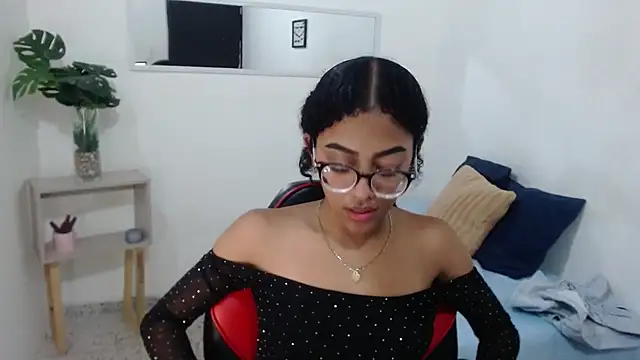 Megan Fierce online show from 7, 8, 2026