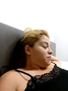 Ionelaxxx online show from 6, 8, 2026