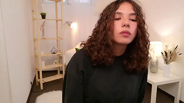 Snapshot of No_lina chatting on 9, 8, 2026 No lina online show from 9, 8, 2026
