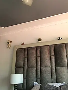 Snapshot of alexander_grey80 chatting on 7, 8, 2026 alexander grey80 online show from 7, 8, 2026