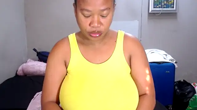 Snapshot of BigAreola26 chatting on 26, 2, 2026 BigAreola26 online show from 26, 2, 2026