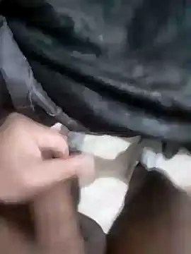 Snapshot of Demillvan chatting on 3, 1, 2025 Demillvan online show from 3, 1, 2025