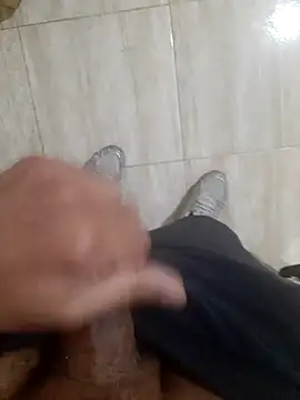 Snapshot of Demillvan chatting on 10, 2, 2025 Demillvan online show from 10, 2, 2025