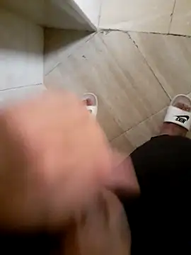 Snapshot of Demillvan chatting on 28, 2, 2025 Demillvan online show from 28, 2, 2025