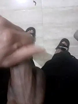 Snapshot of Demillvan chatting on 28, 2, 2025 Demillvan online show from 28, 2, 2025