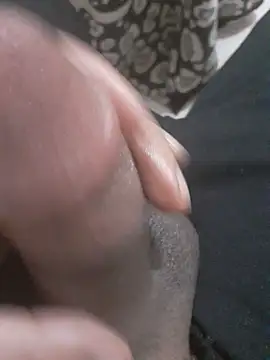 Snapshot of Demillvan chatting on 12, 3, 2025 Demillvan online show from 12, 3, 2025