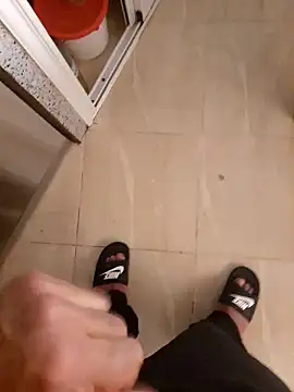 Snapshot of Demillvan chatting on 9, 9, 2025 Demillvan online show from 9, 9, 2025