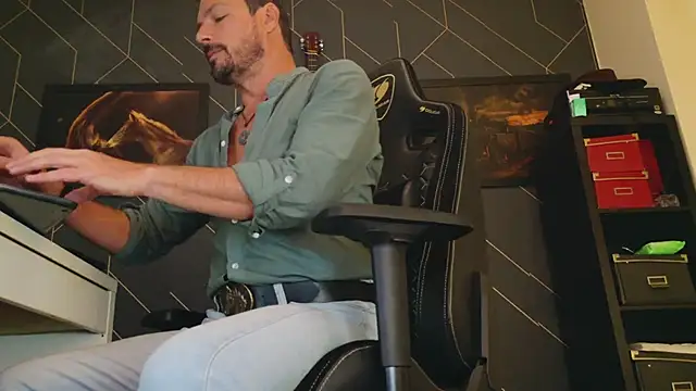 ChrisKox online show from 19, 3, 2025