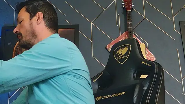 ChrisKox online show from 3, 10, 2025