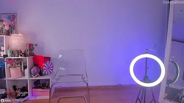 Dakota Blare online show from 13, 3, 2025