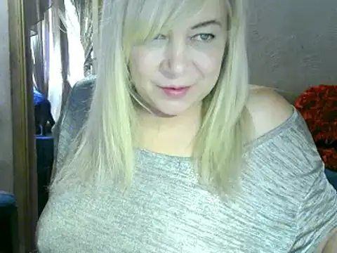 Snapshot of AgoniA7 chatting on 28, 2, 2025 AgoniA7 online show from 28, 2, 2025