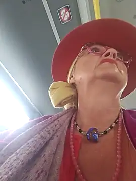 MucMilf59 online show from 27, 4, 2026