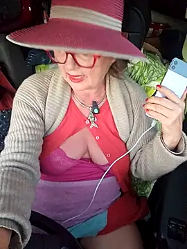 MucMilf59 online show from 6, 6, 2026