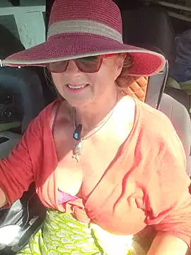 MucMilf59 online show from 10, 6, 2026
