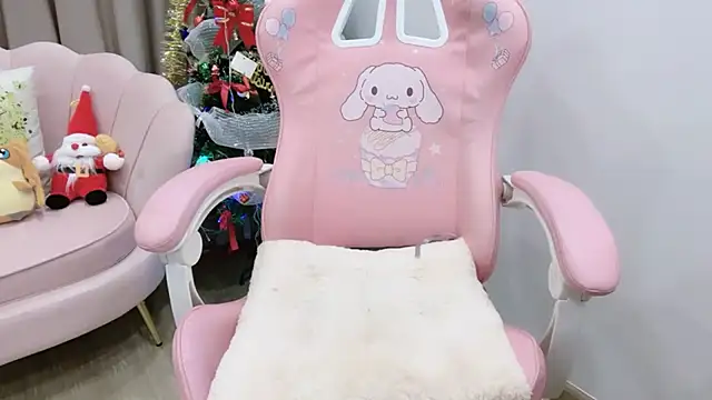 Snapshot of Meilian2021 chatting on 17, 12, 2024 Meilian2021 online show from 17, 12, 2024