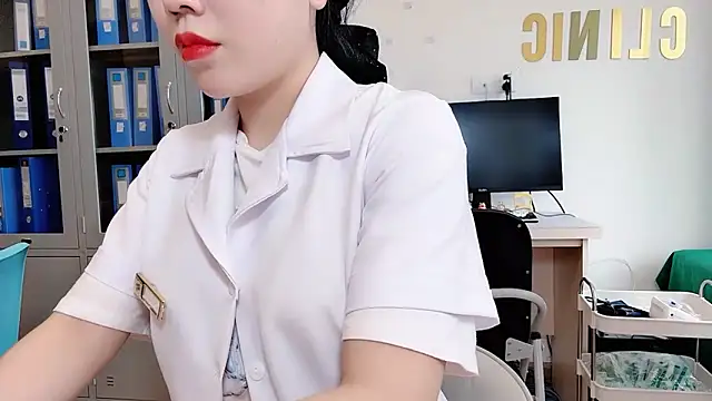 Snapshot of Meilian2021 chatting on 8, 11, 2025 Meilian2021 online show from 8, 11, 2025