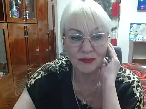 JenaCheim online show from 4, 3, 2025