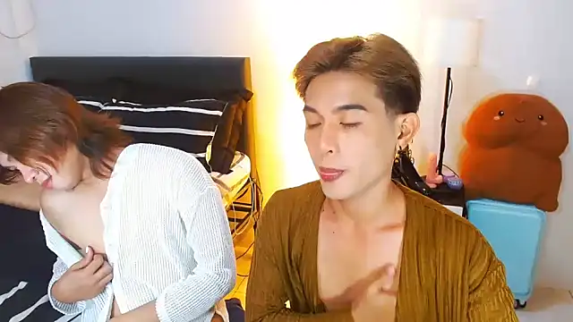 Snapshot of WildestTwink chatting on 20, 6, 2026 WildestTwink online show from 20, 6, 2026