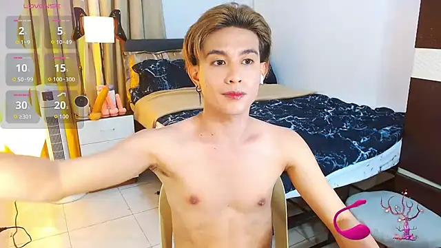 Snapshot of WildestTwink chatting on 23, 6, 2026 WildestTwink online show from 23, 6, 2026