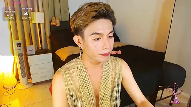 Snapshot of WildestTwink chatting on 23, 7, 2026 WildestTwink online show from 23, 7, 2026