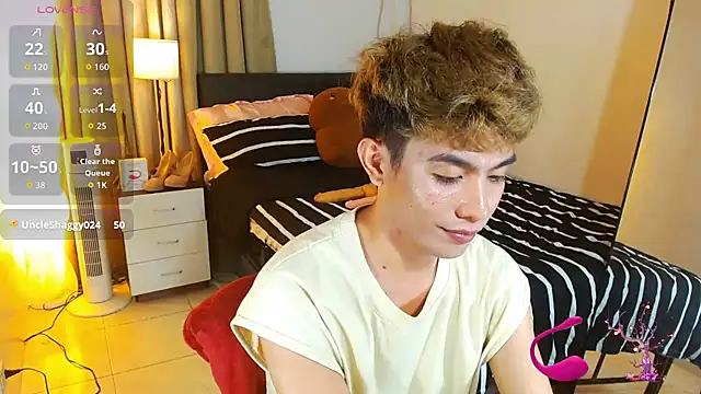 Snapshot of WildestTwink chatting on 28, 7, 2026 WildestTwink online show from 28, 7, 2026