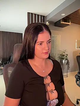 Carolina Novoa online show from 3, 11, 2025