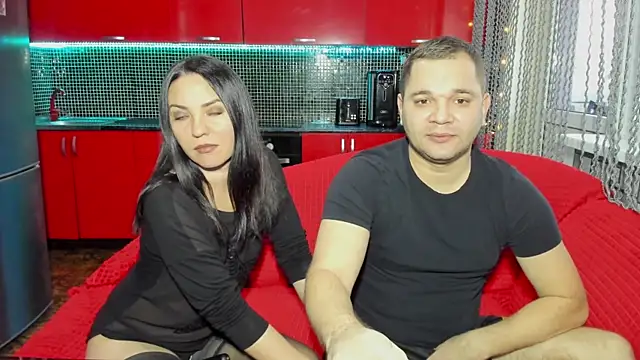 Snapshot of sladkayapara2019 chatting on 6, 1, 2025 sladkayapara2019 online show from 6, 1, 2025