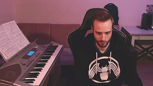 Snapshot of Sweetparker chatting on 17, 2, 2025 Sweetparker online show from 17, 2, 2025