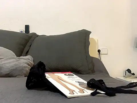 Chic desire online show from 19, 9, 2025