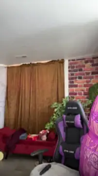 RubyLynne online show from 15, 4, 2026