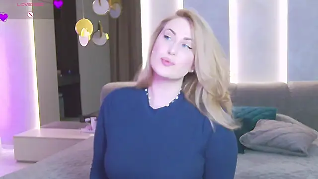 Snapshot of Sinful_Eyes chatting on 18, 3, 2025 Sinful Eyes online show from 18, 3, 2025