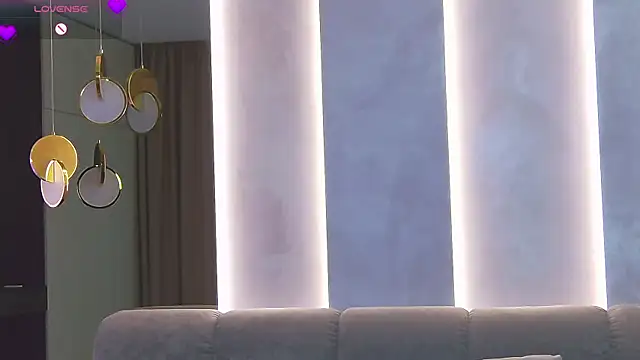 Snapshot of Sinful_Eyes chatting on 20, 3, 2025 Sinful Eyes online show from 20, 3, 2025