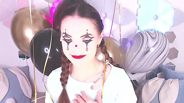 LexiKiss online show from 10, 9, 2025