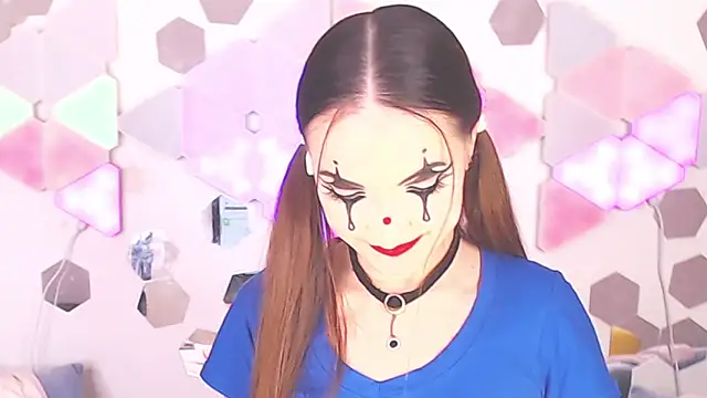 LexiKiss online show from 1, 11, 2025