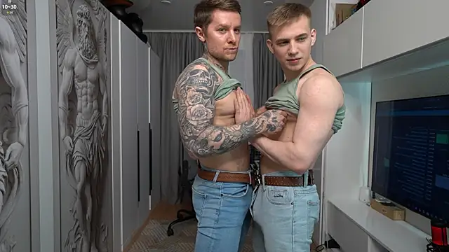 NickHOWLEN online show from 24, 4, 2026