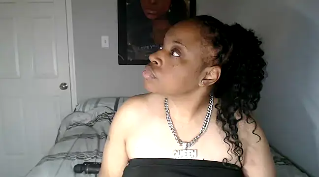 Sexymona1218 online show from 5, 3, 2025