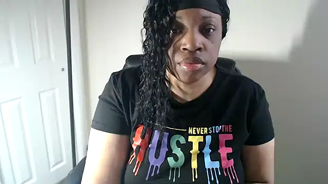 Sexymona1218 online show from 20, 4, 2026