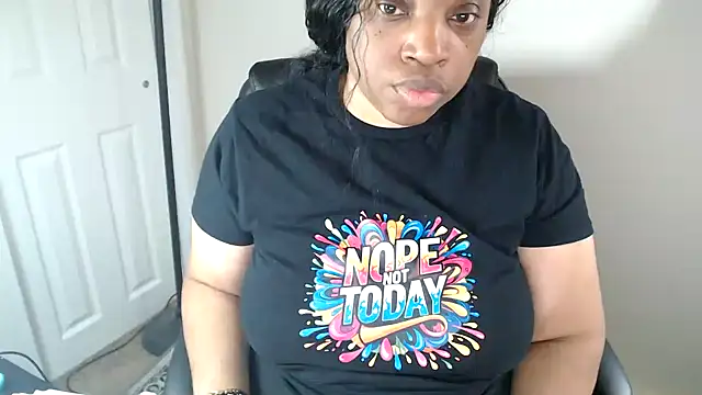 Sexymona1218 online show from 22, 4, 2026