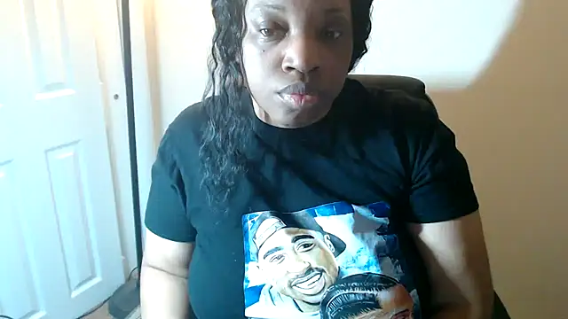 Sexymona1218 online show from 23, 4, 2026