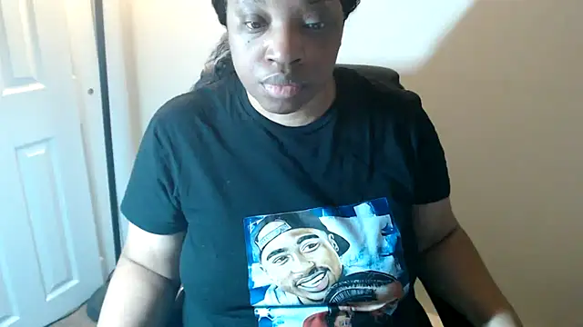 Sexymona1218 online show from 24, 4, 2026