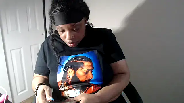 Sexymona1218 online show from 20, 7, 2026