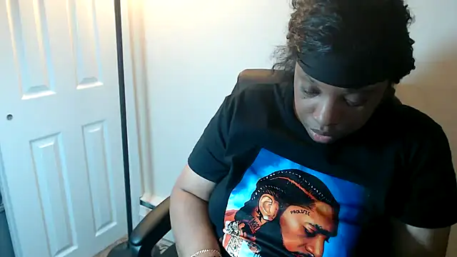 Sexymona1218 online show from 28, 7, 2026