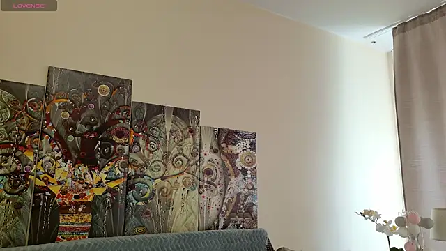 lara heaven online show from 8, 3, 2025