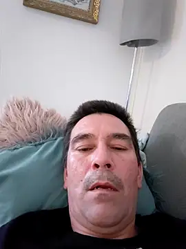 dick81 online show from 25, 4, 2026